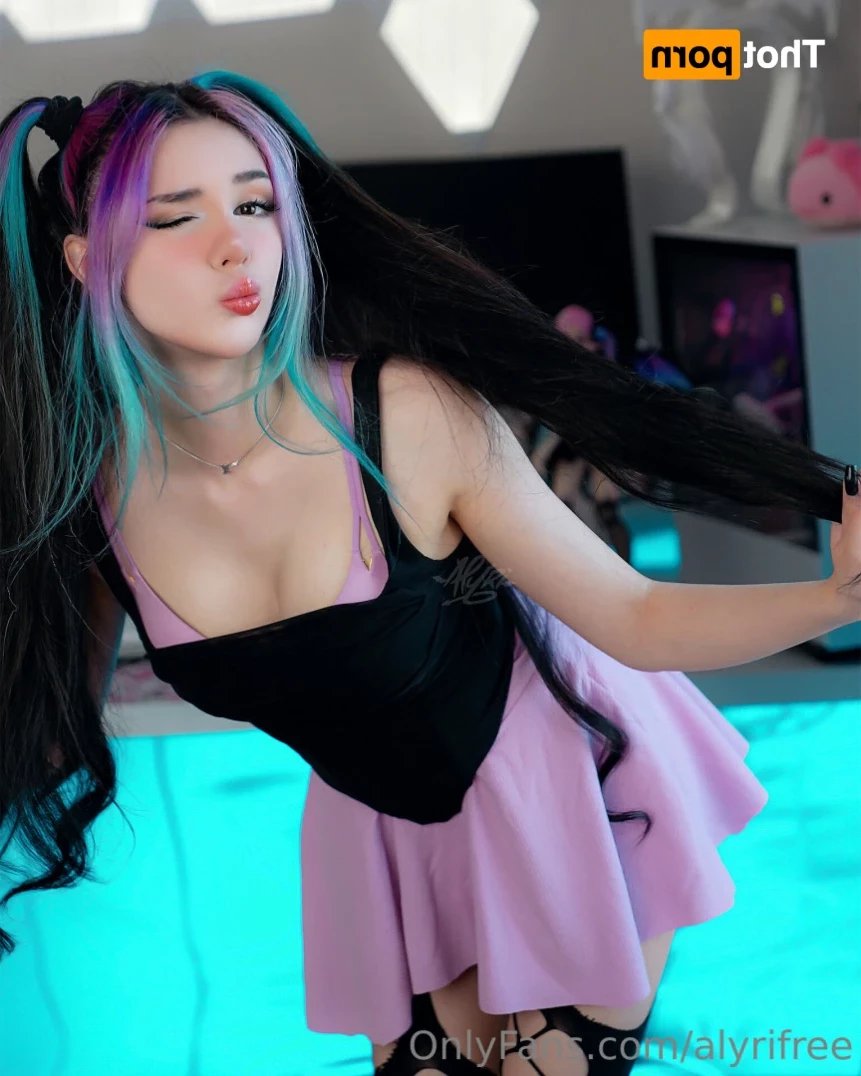 Alyri 😈 [ alyrifree ] Onlyfans leaked photo 15402297 on Hotleaks.tv