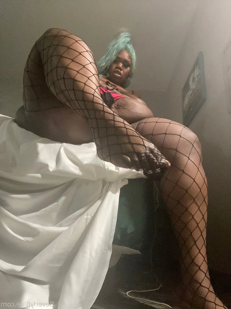 beverlyblue3x Onlyfans leaked photo 2270987 on Hotleaks.tv