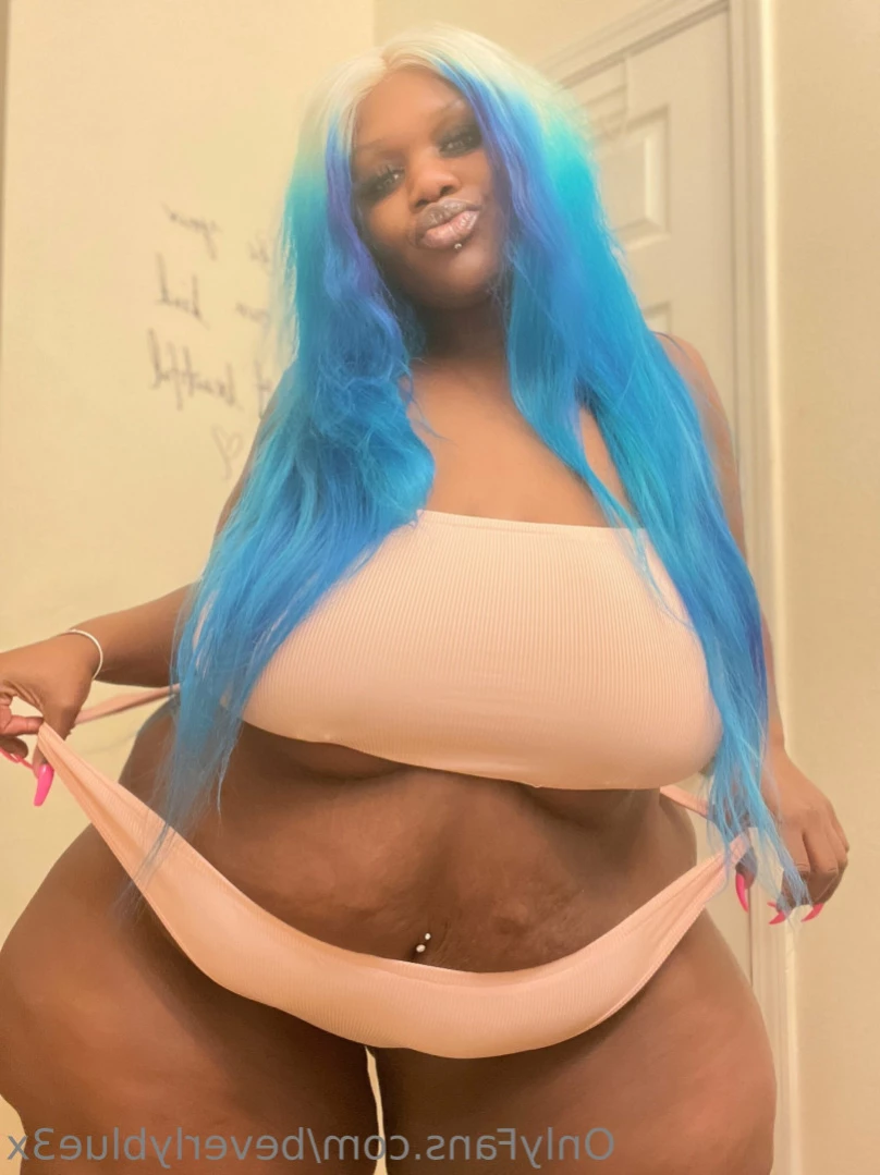 beverlyblue3x Onlyfans leaked photo 12877596 on Hotleaks.tv