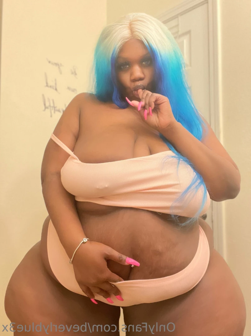 beverlyblue3x Onlyfans leaked photo 13185902 on Hotleaks.tv