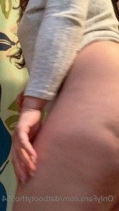 Datbootytho954 36DD, 44"🍑 NATURAL [ datbootytho954 ] Onlyfans leaked video 2567612 on Hotleaks.tv
