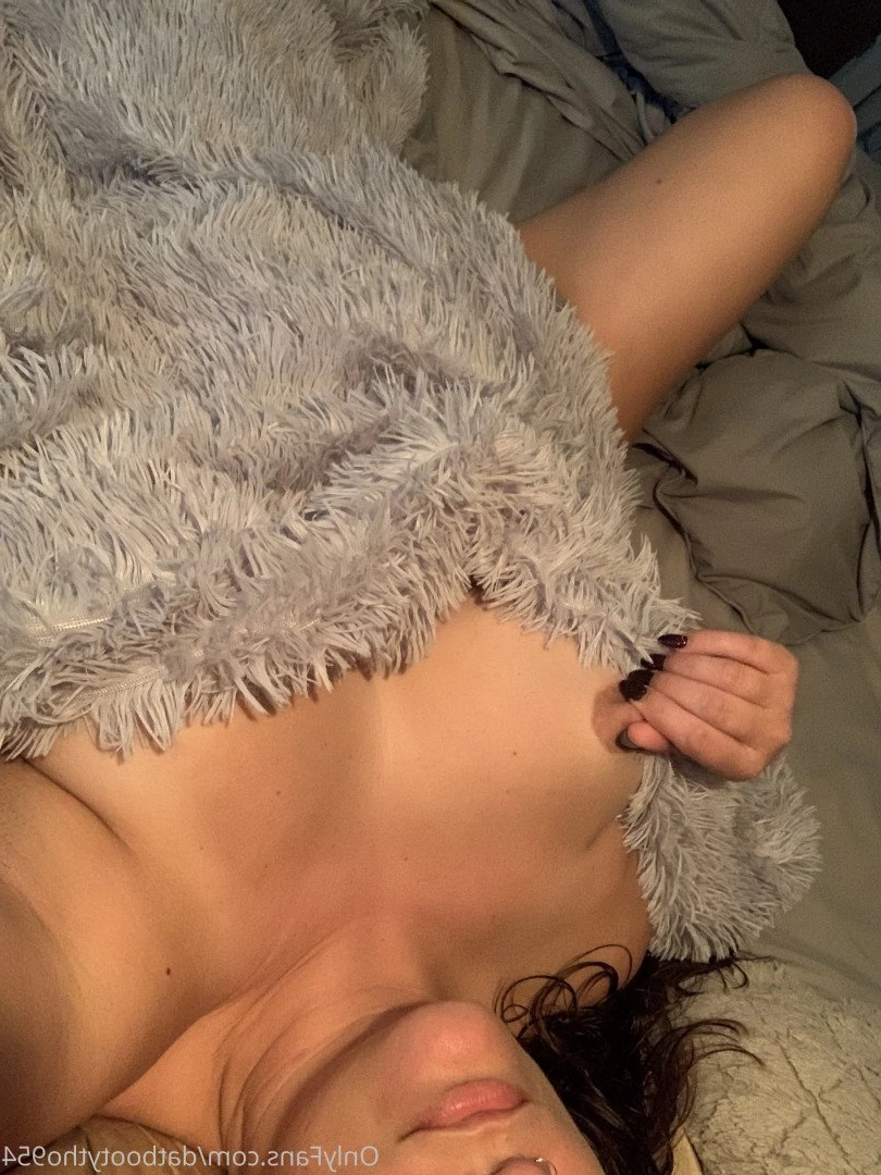 Datbootytho954 36DD, 44"🍑 NATURAL [ datbootytho954 ] Onlyfans leaked photo 4062555 on Hotleaks.tv