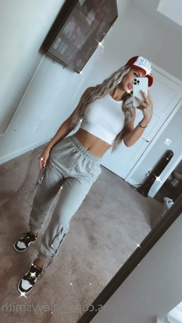 College cheerleader💦🎀 [ haleyysmith ] Onlyfans leaked photo 11402892 on Hotleaks.tv