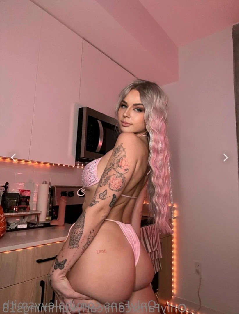 College cheerleader💦🎀 [ haleyysmith ] Onlyfans leaked photo 11419357 on Hotleaks.tv