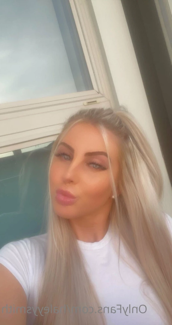 College cheerleader💦🎀 [ haleyysmith ] Onlyfans leaked photo 14865991 on Hotleaks.tv