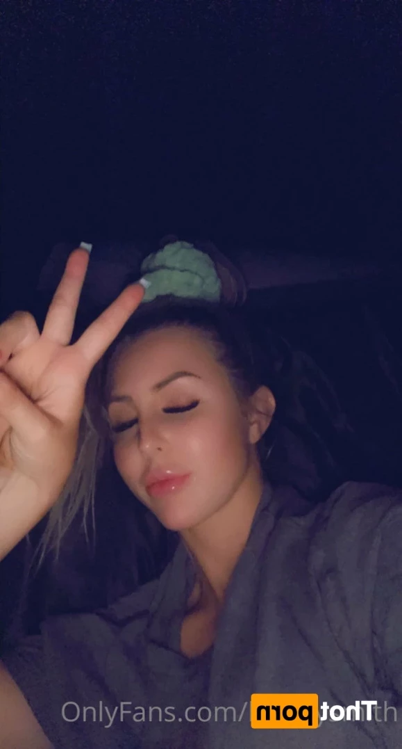 College cheerleader💦🎀 [ haleyysmith ] Onlyfans leaked photo 14895262 on Hotleaks.tv