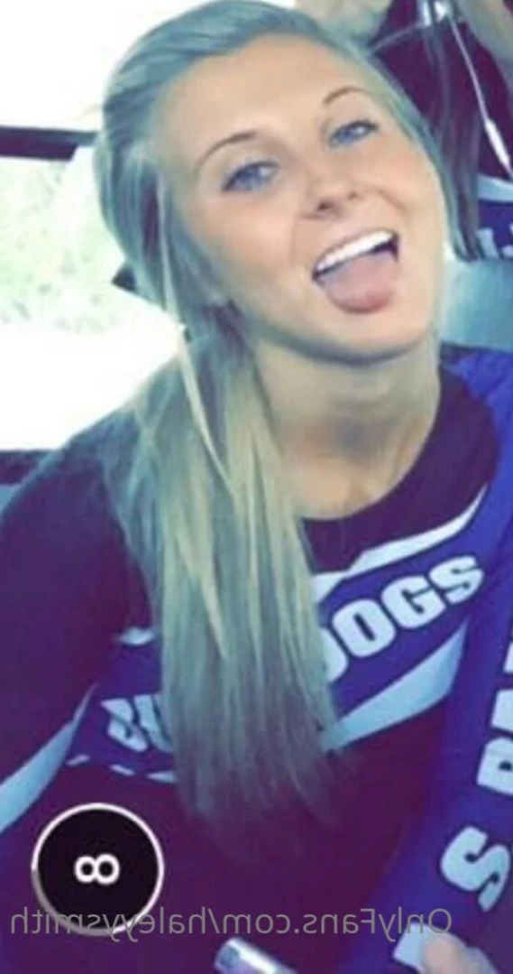 College cheerleader💦🎀 [ haleyysmith ] Onlyfans leaked photo 14968472 on Hotleaks.tv