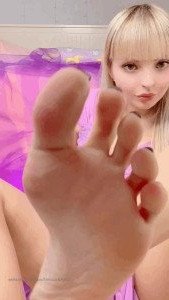 2810703