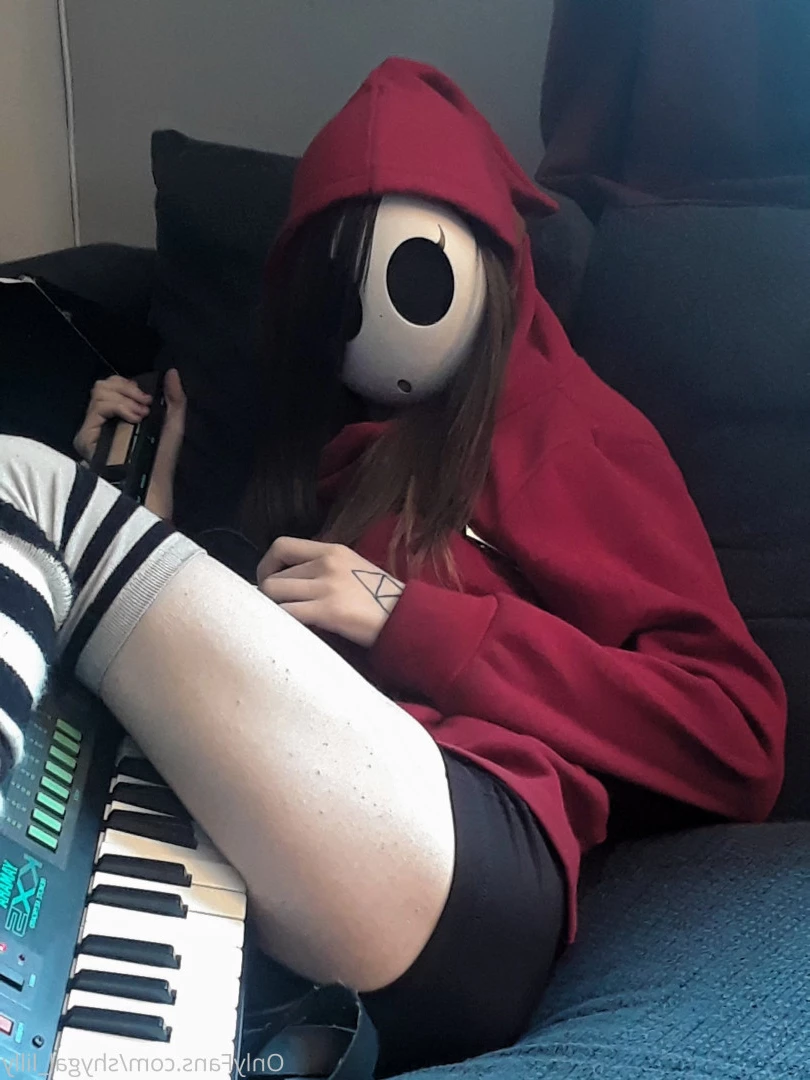 ShyGal Lilly! [ shygal_lilly ] Onlyfans leaked photo 6431306 on Hotleaks.tv