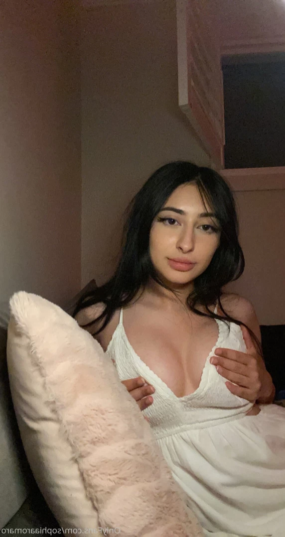 Sophia [ sophiaaromaro ] Onlyfans leaked photo 13258779 on Hotleaks.tv