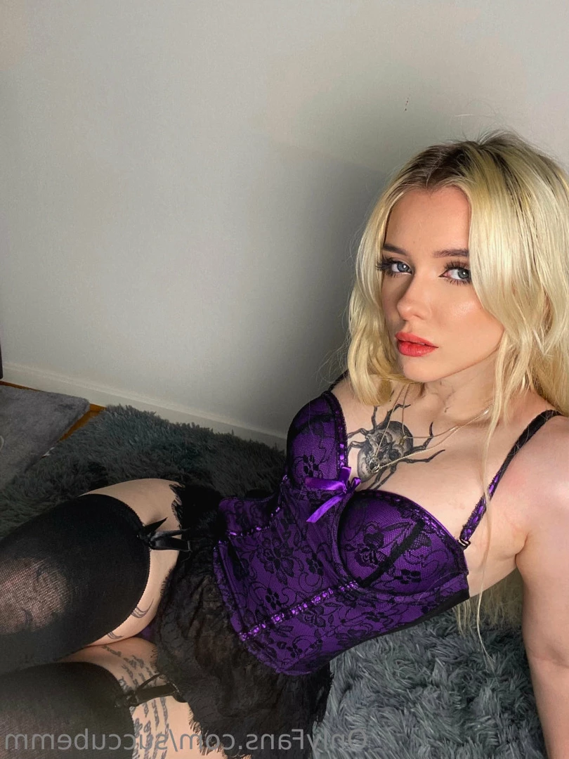 ★ 𝓢𝓾𝓬𝓬𝓾𝓫𝓮𝓶 ★ [ succubemm ] Onlyfans leaked photo 9933852 on Hotleaks.tv