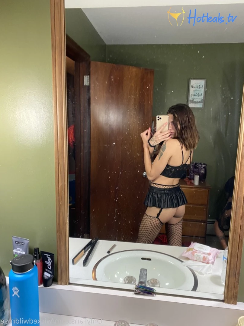 Rose [ wickedwildrose ] Onlyfans leaked photo 4003066 on Hotleaks.tv