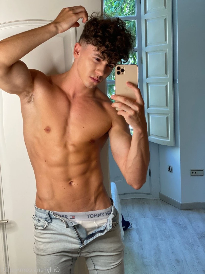 Yarik VIP Top 0.2%  (Slavik) [ yarik1 ] Onlyfans leaked photo 2268149 on Hotleaks.tv