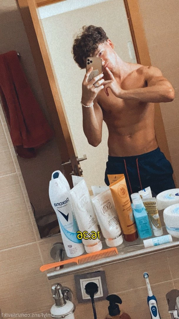 Yarik VIP Top 0.2%  (Slavik) [ yarik1 ] Onlyfans leaked photo 2268188 on Hotleaks.tv