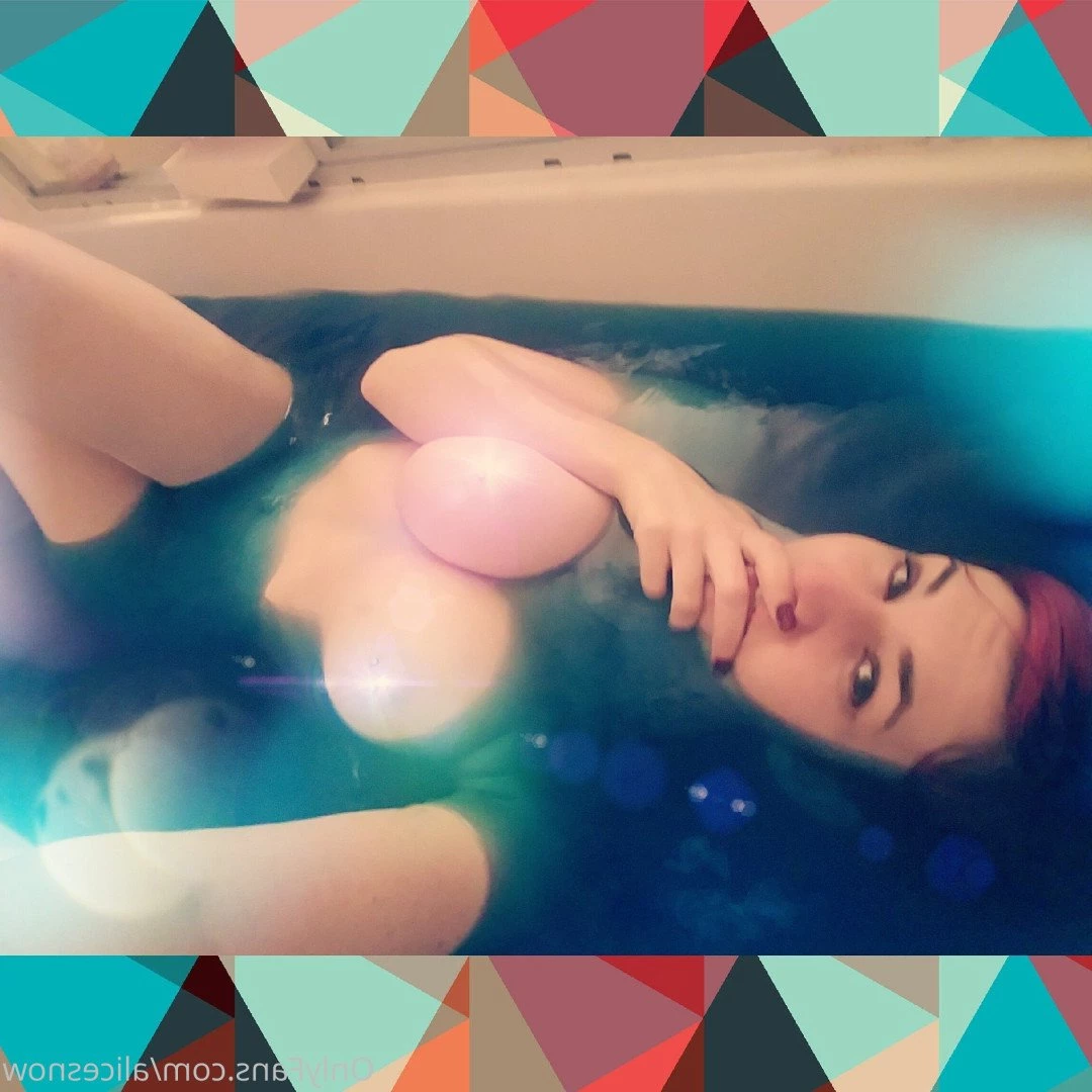 Alice ~ Big Tittied Goth Girlfriend [ alicesnow ] Onlyfans leaked photo 4226258 on Hotleaks.tv