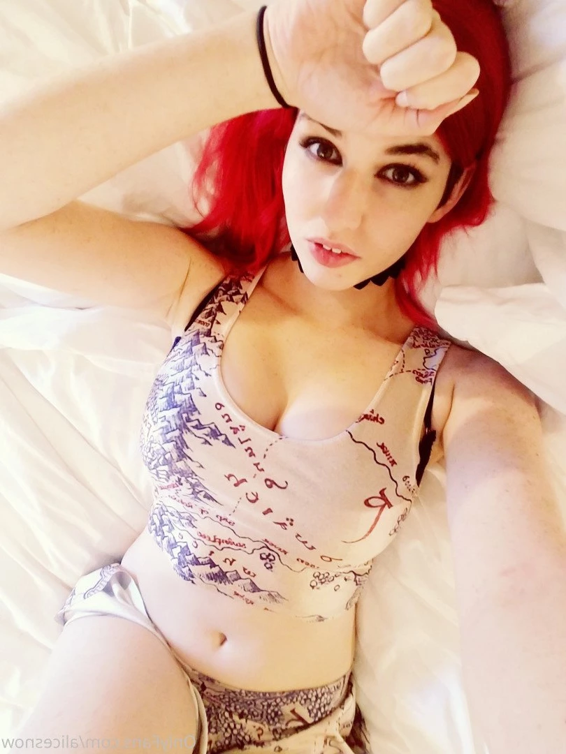 Alice ~ Big Tittied Goth Girlfriend [ alicesnow ] Onlyfans leaked photo 4229192 on Hotleaks.tv