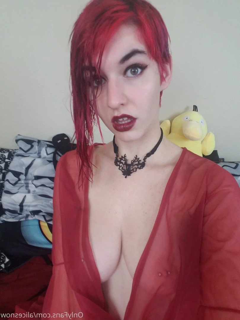 Alice ~ Big Tittied Goth Girlfriend [ alicesnow ] Onlyfans leaked photo 4233416 on Hotleaks.tv