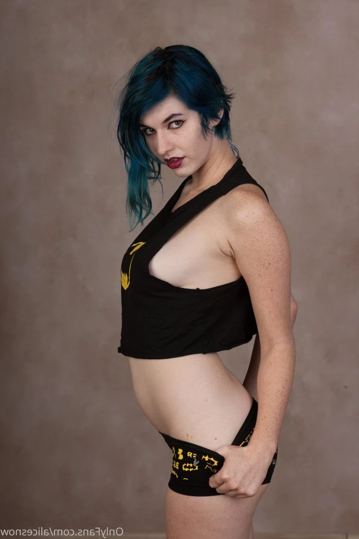 Alice ~ Big Tittied Goth Girlfriend [ alicesnow ] Onlyfans leaked photo 4239115 on Hotleaks.tv