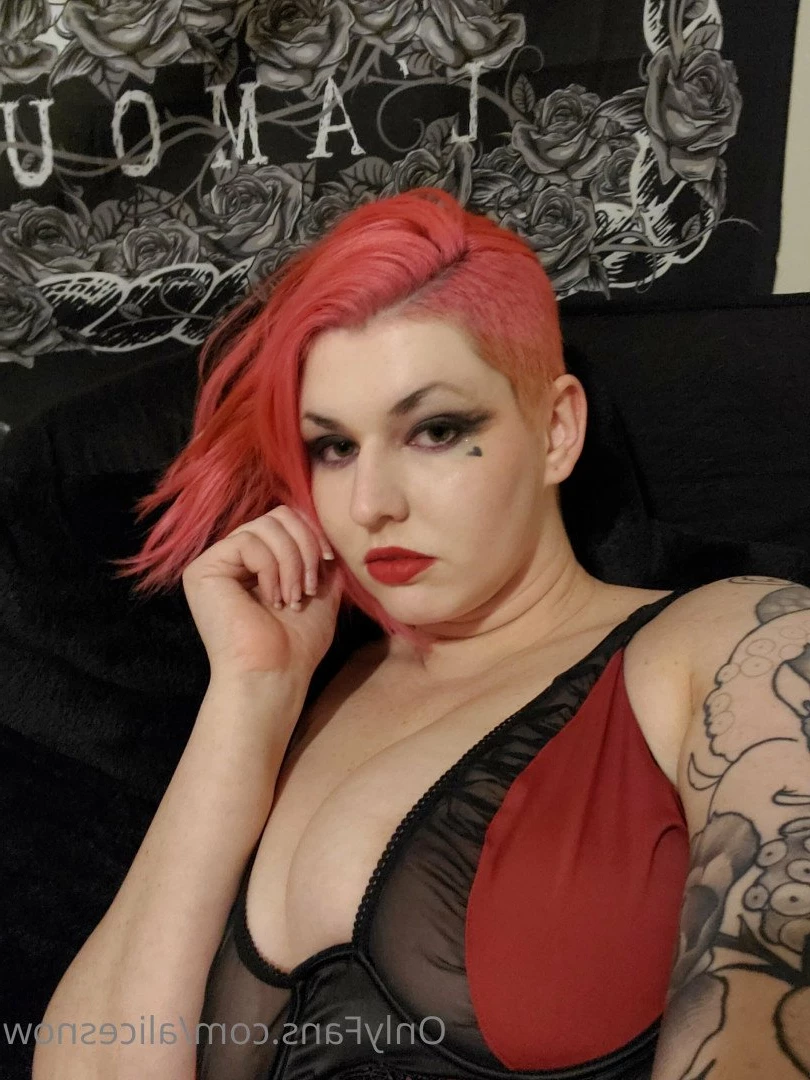 Alice ~ Big Tittied Goth Girlfriend [ alicesnow ] Onlyfans leaked photo 4244185 on Hotleaks.tv