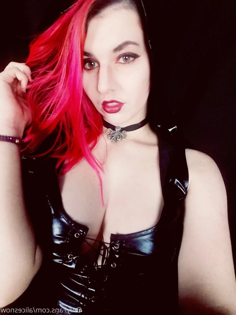 Alice ~ Big Tittied Goth Girlfriend [ alicesnow ] Onlyfans leaked photo 4252087 on Hotleaks.tv