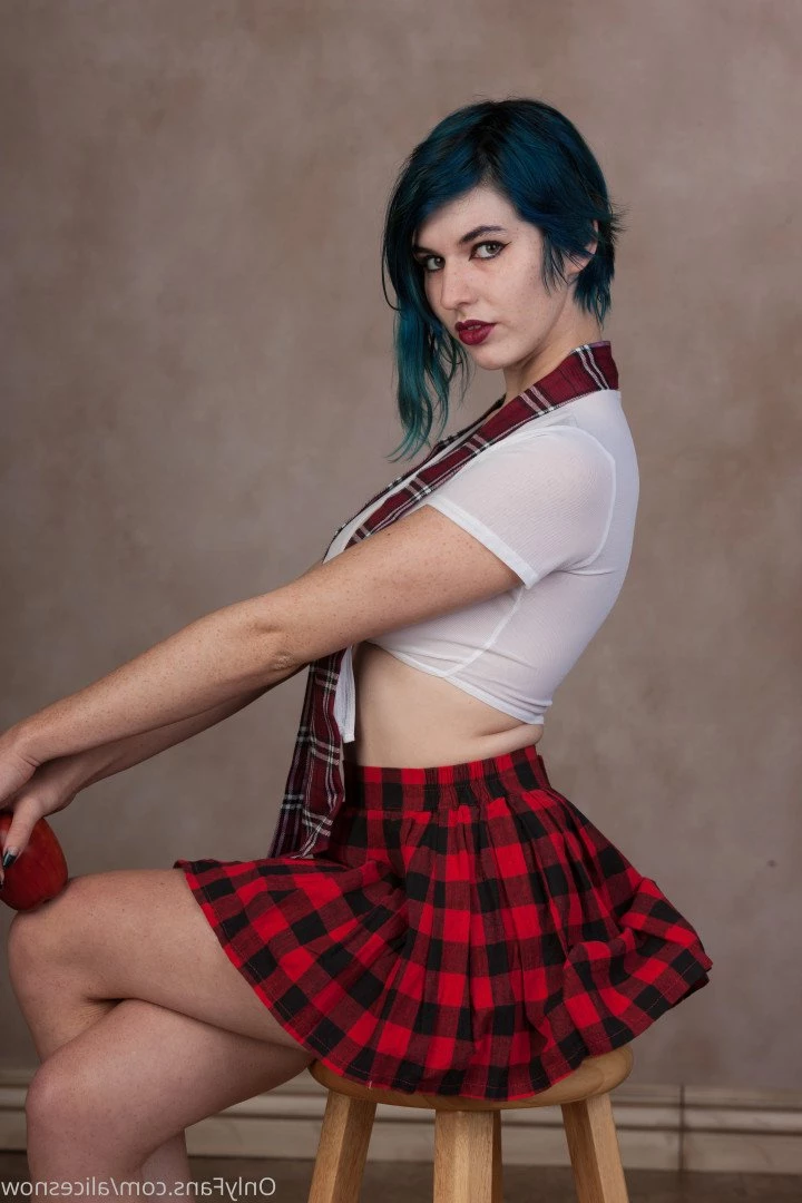 Alice ~ Big Tittied Goth Girlfriend [ alicesnow ] Onlyfans leaked photo 4253313 on Hotleaks.tv
