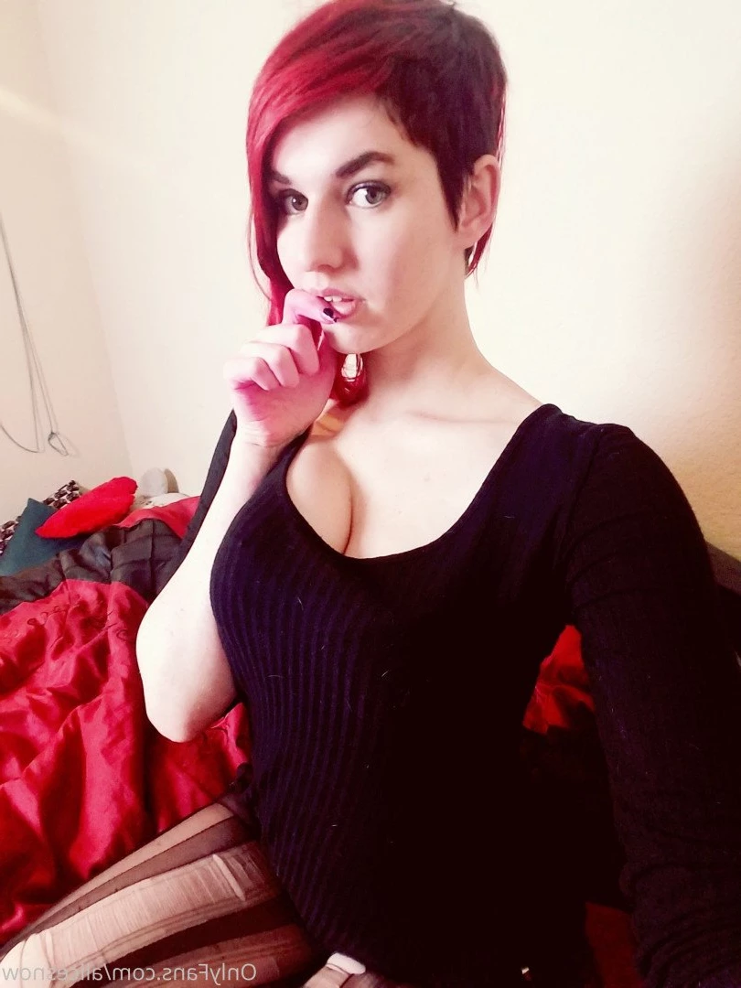 Alice ~ Big Tittied Goth Girlfriend [ alicesnow ] Onlyfans leaked photo 4253516 on Hotleaks.tv