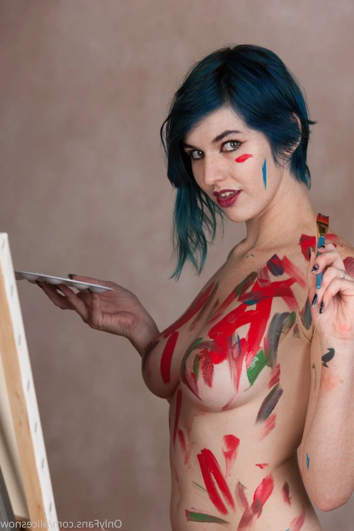Alice ~ Big Tittied Goth Girlfriend [ alicesnow ] Onlyfans leaked photo 4254492 on Hotleaks.tv