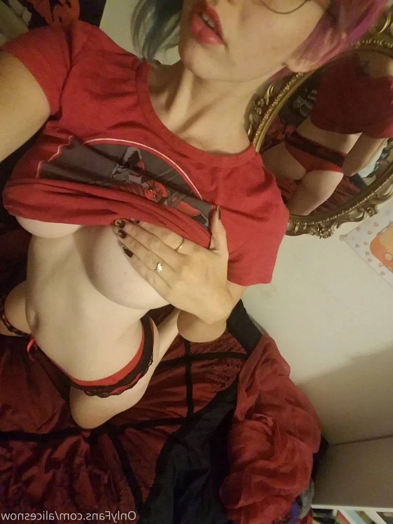 Alice ~ Big Tittied Goth Girlfriend [ alicesnow ] Onlyfans leaked photo 4265219 on Hotleaks.tv