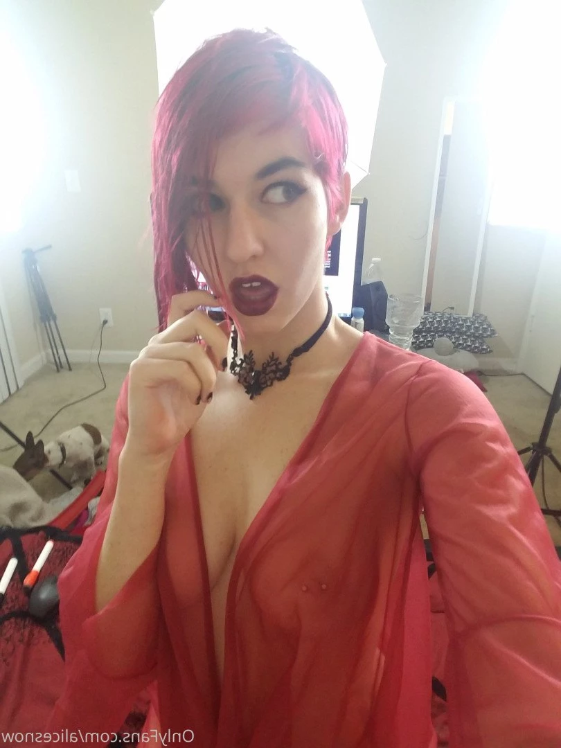 Alice ~ Big Tittied Goth Girlfriend [ alicesnow ] Onlyfans leaked photo 4270892 on Hotleaks.tv