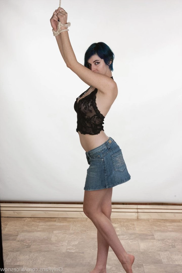 Alice ~ Big Tittied Goth Girlfriend [ alicesnow ] Onlyfans leaked photo 4277570 on Hotleaks.tv