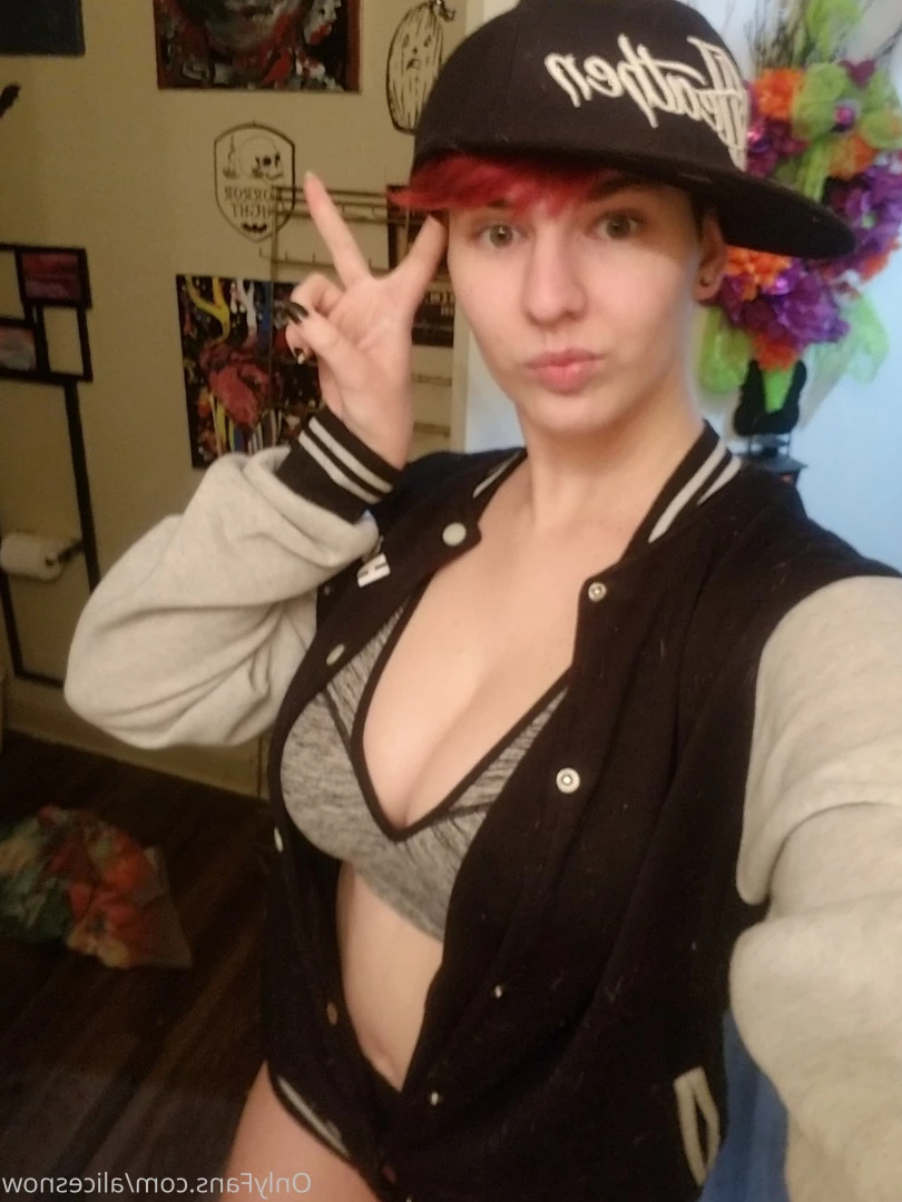 Alice ~ Big Tittied Goth Girlfriend [ alicesnow ] Onlyfans leaked photo 9992969 on Hotleaks.tv