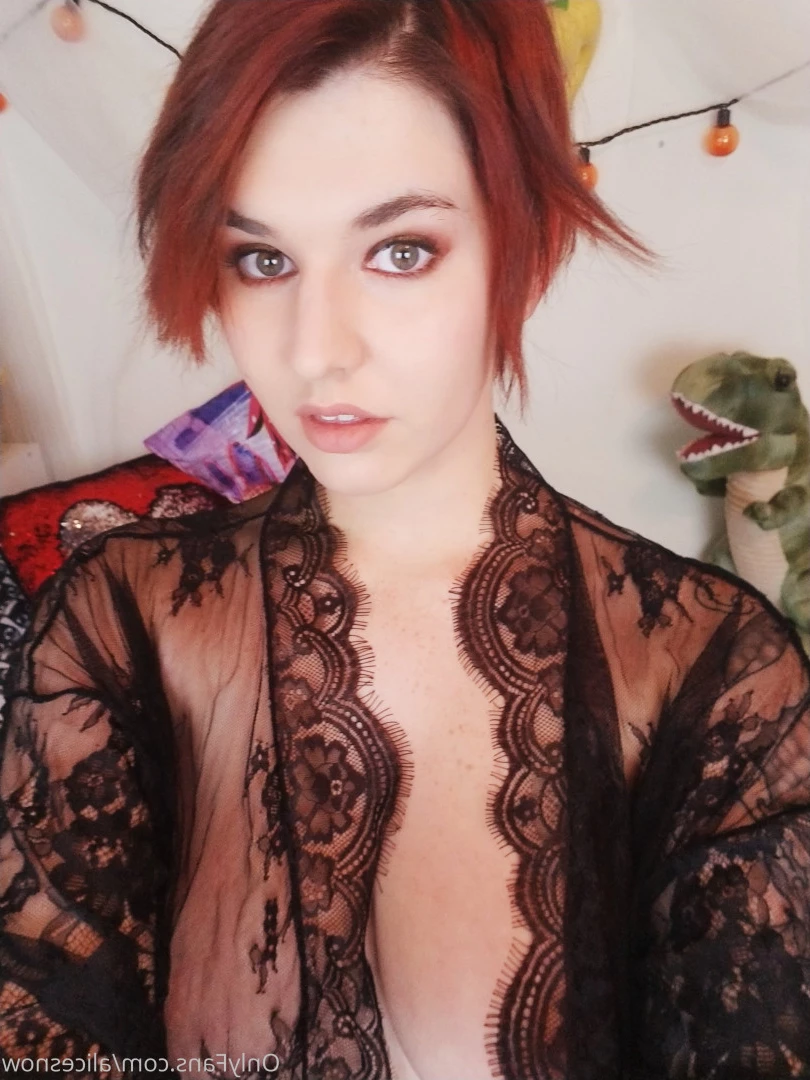 Alice ~ Big Tittied Goth Girlfriend [ alicesnow ] Onlyfans leaked photo 9994486 on Hotleaks.tv