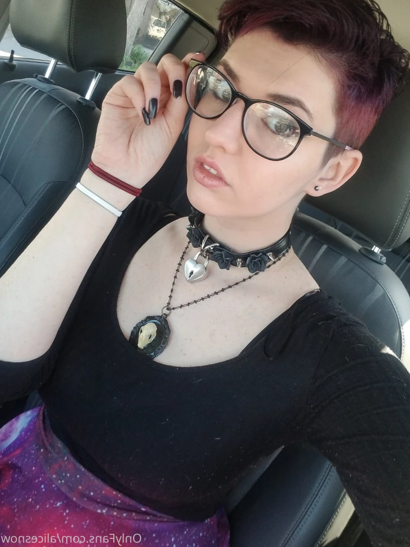 Alice ~ Big Tittied Goth Girlfriend [ alicesnow ] Onlyfans leaked photo 9994608 on Hotleaks.tv