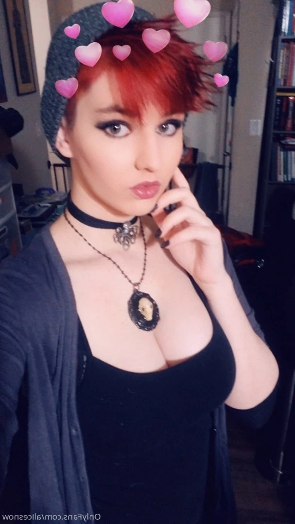 Alice ~ Big Tittied Goth Girlfriend [ alicesnow ] Onlyfans leaked photo 9995748 on Hotleaks.tv