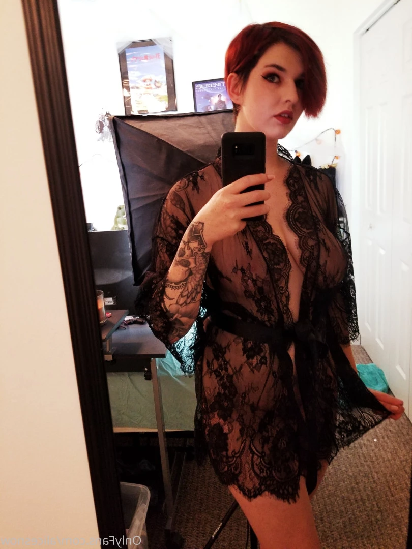 Alice ~ Big Tittied Goth Girlfriend [ alicesnow ] Onlyfans leaked photo 9996503 on Hotleaks.tv