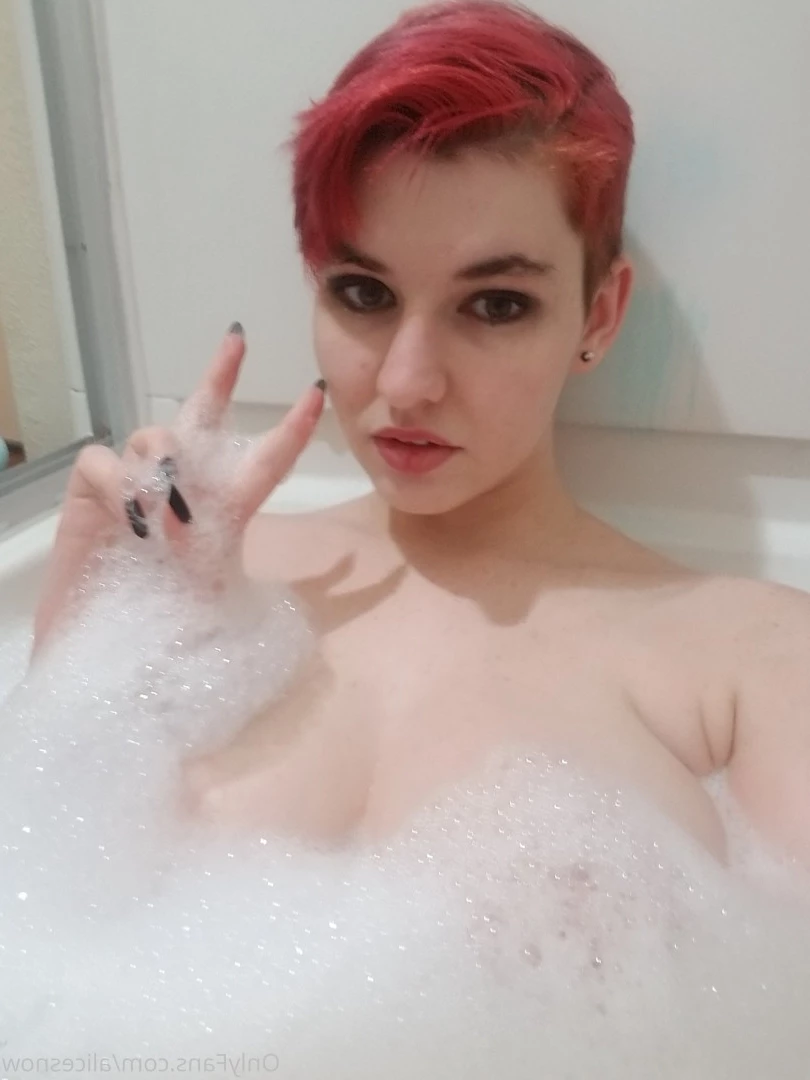 Alice ~ Big Tittied Goth Girlfriend [ alicesnow ] Onlyfans leaked photo 9998682 on Hotleaks.tv