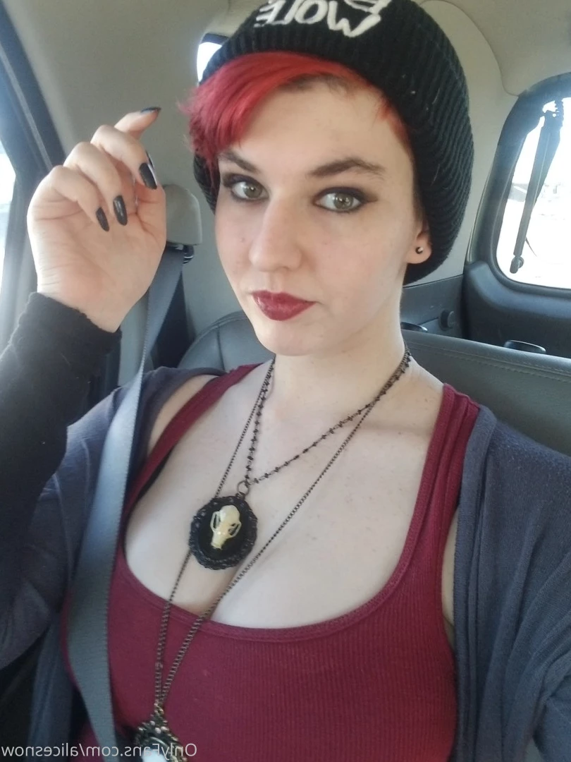 Alice ~ Big Tittied Goth Girlfriend [ alicesnow ] Onlyfans leaked photo 9999170 on Hotleaks.tv
