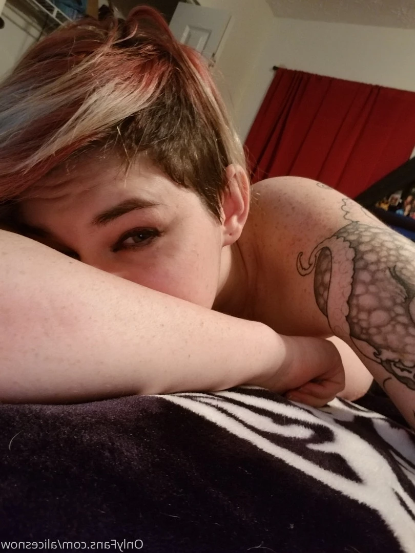 Alice ~ Big Tittied Goth Girlfriend [ alicesnow ] Onlyfans leaked photo 9999595 on Hotleaks.tv