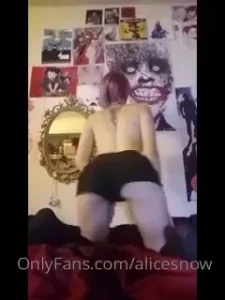 Alice ~ Big Tittied Goth Girlfriend [ alicesnow ] Onlyfans leaked video 10669377 on Hotleaks.tv
