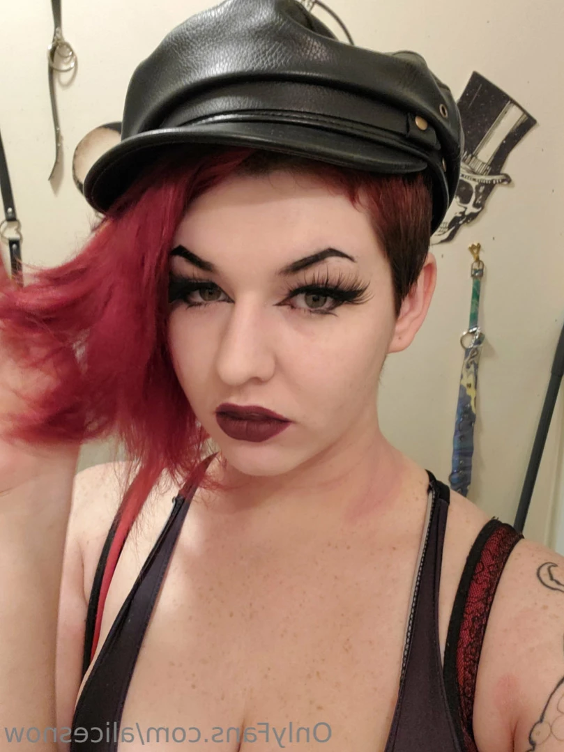 Alice ~ Big Tittied Goth Girlfriend [ alicesnow ] Onlyfans leaked photo 12513215 on Hotleaks.tv