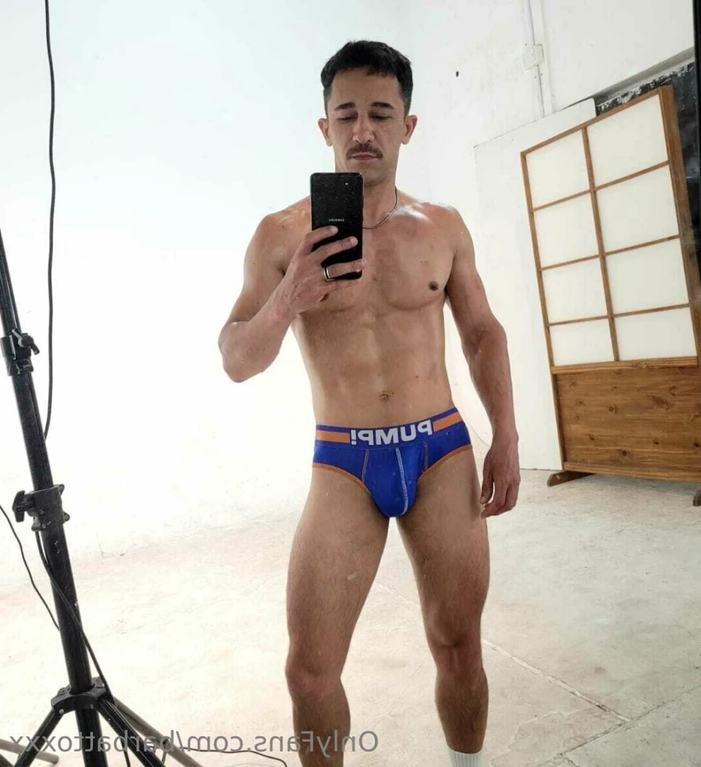 𝔐𝔯. 𝔚𝔬𝔩𝔣 𝔅𝔞𝔯𝔟𝔞𝔱𝔱𝔬  🟢 𝗩𝗜𝗗𝗘𝗢𝗖𝗔𝗟𝗟🔥 🐻+🍆+🍑+💦 [ barbattoxxx ] Onlyfans leaked photo 9899561 on Hotleaks.tv
