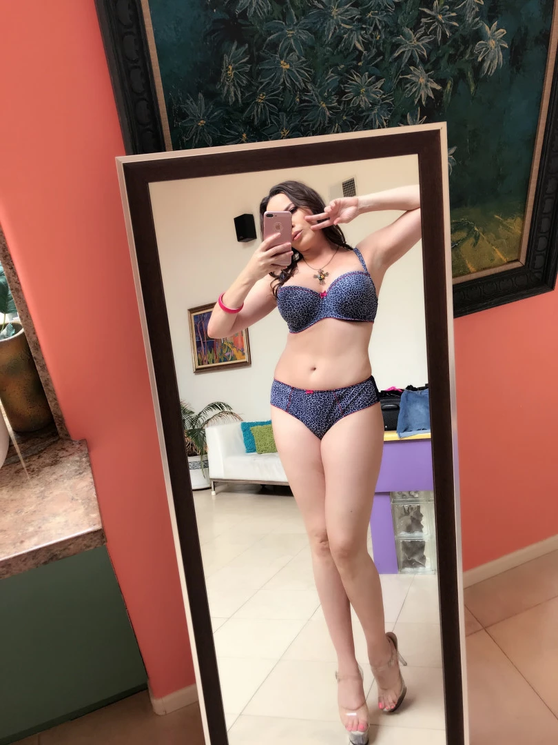 Dana DeArmond [ danadearmond ] Onlyfans leaked photo 6157602 on Hotleaks.tv