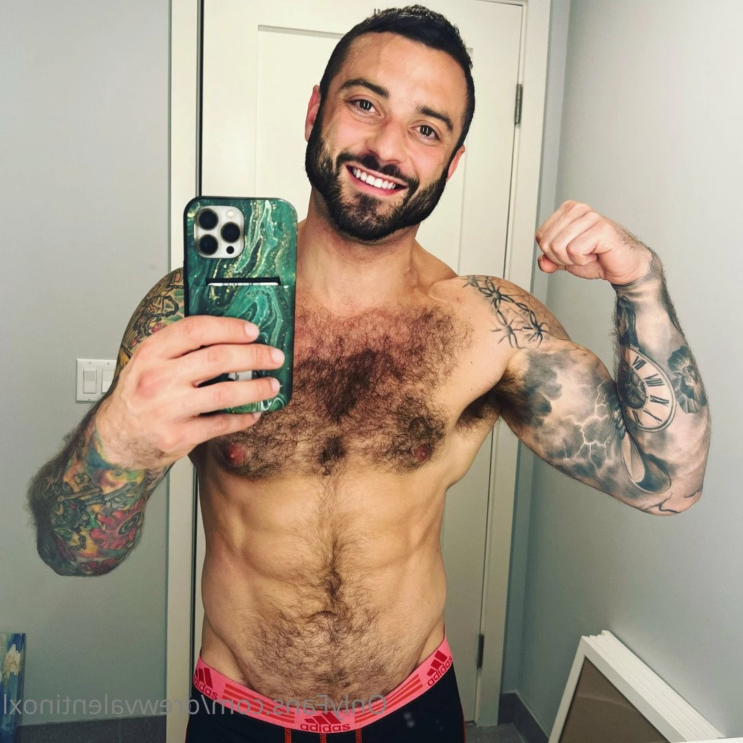 Drew Valentino (DrewcyFrOOtXL) [ drewvalentinoxl ] Onlyfans leaked photo 2159102 on Hotleaks.tv