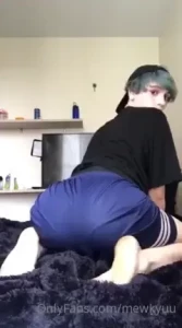 2183493