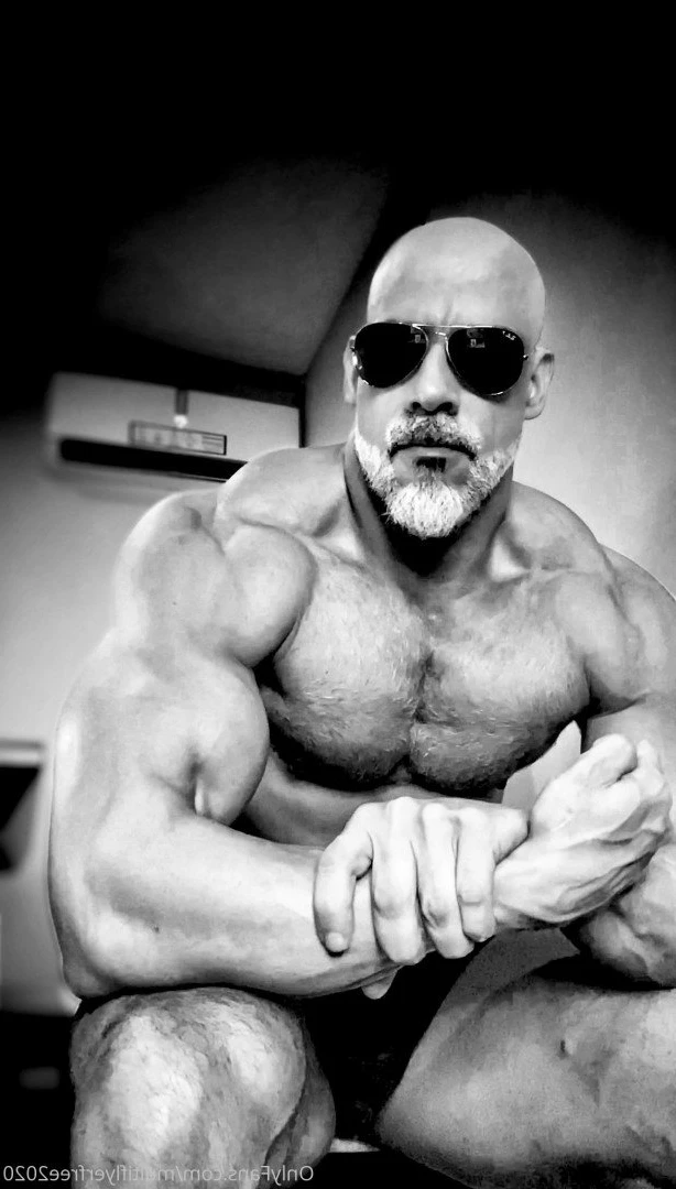 multiflyerfree2020 Onlyfans leaked photo 3796896 on Hotleaks.tv