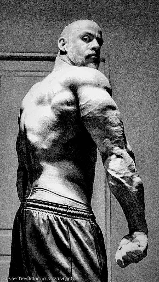 multiflyerfree2020 Onlyfans leaked photo 3808339 on Hotleaks.tv