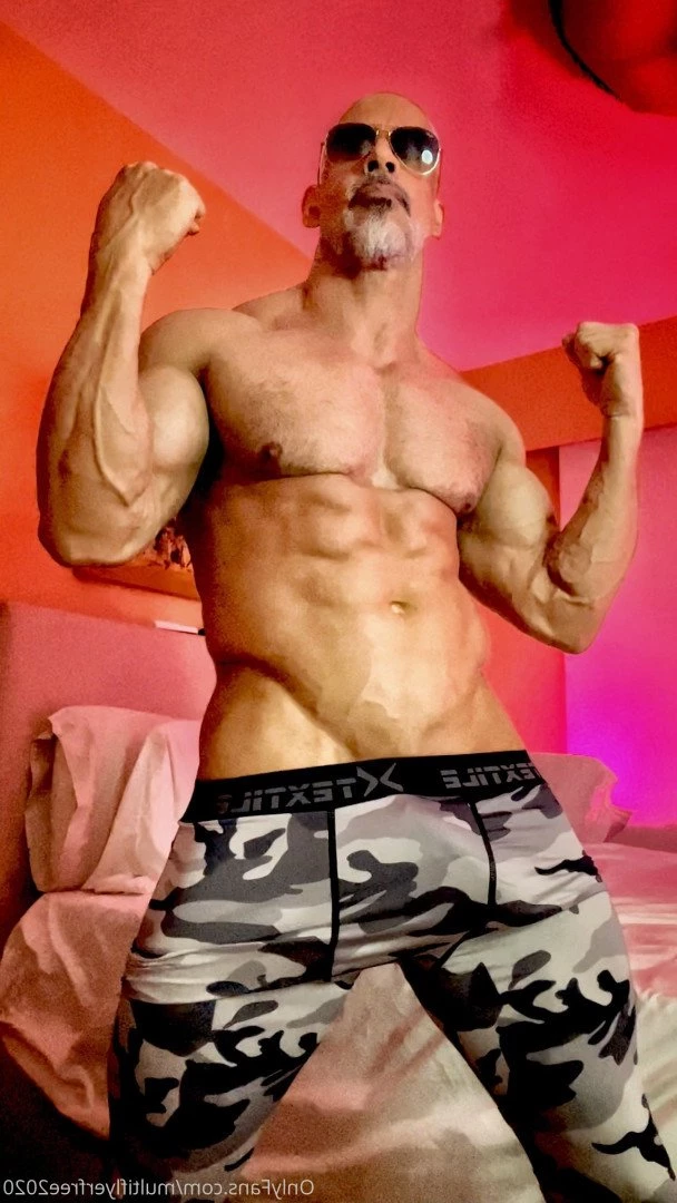 multiflyerfree2020 Onlyfans leaked photo 3810613 on Hotleaks.tv