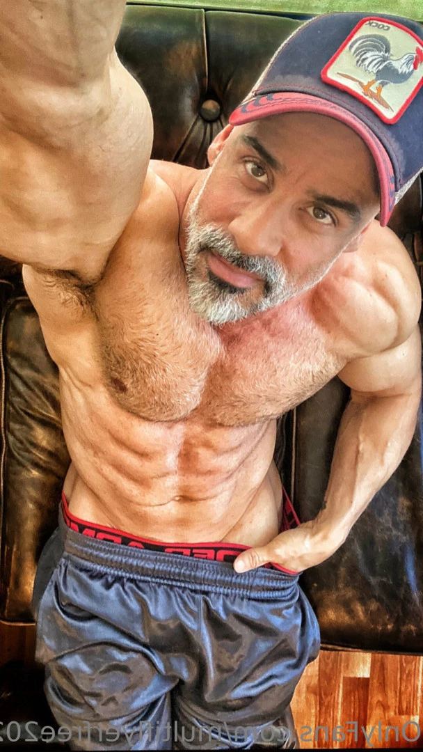 multiflyerfree2020 Onlyfans leaked photo 9595739 on Hotleaks.tv