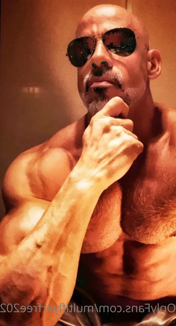 multiflyerfree2020 Onlyfans leaked photo 9596168 on Hotleaks.tv