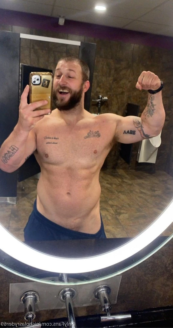 nicholas ryder [ nicholasryder69 ] Onlyfans leaked photo 2155077 on Hotleaks.tv
